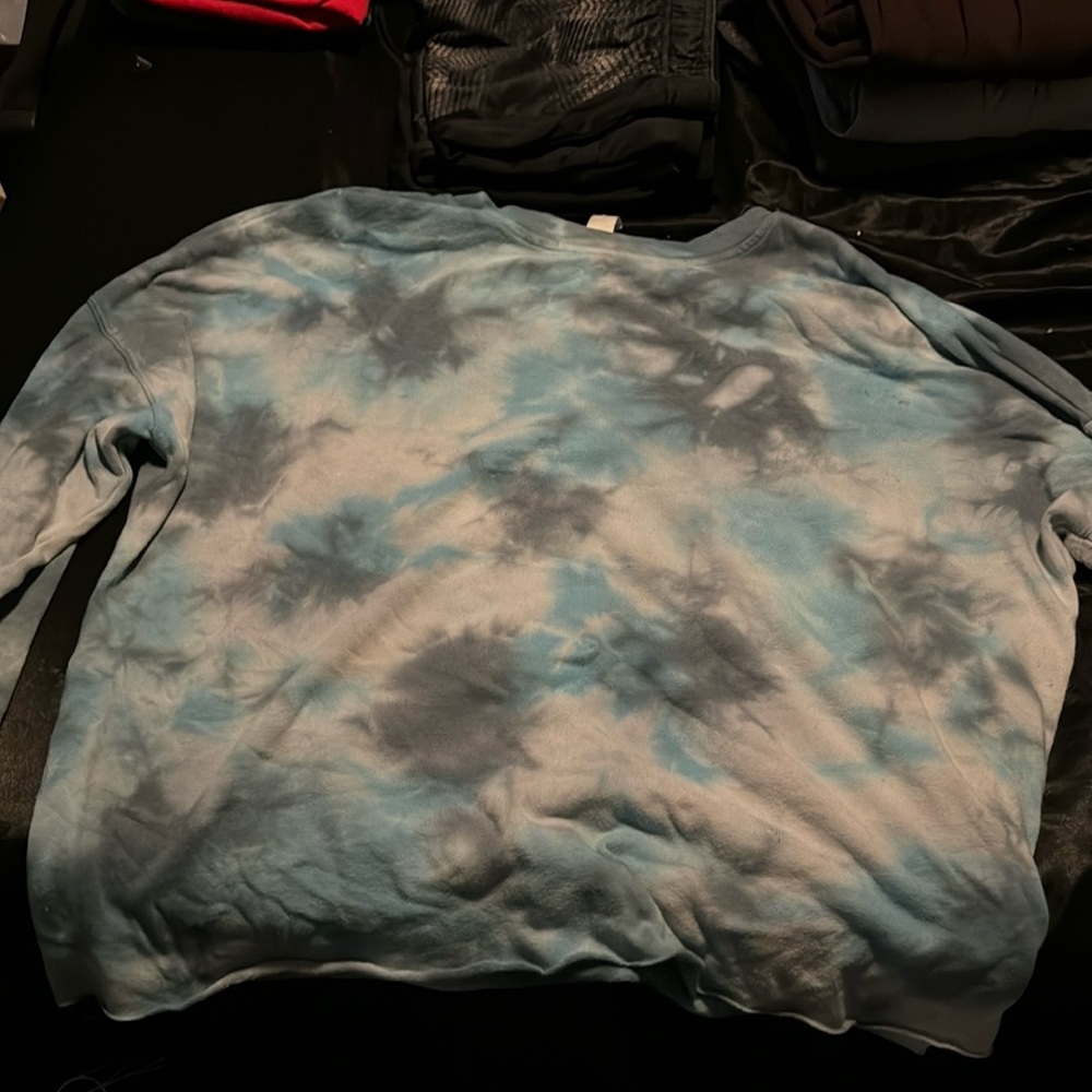 Long sleeve tie dye sweatshirt